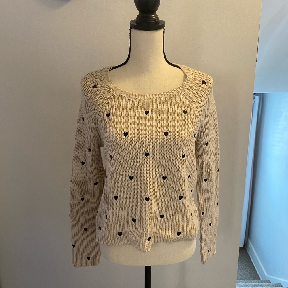 NWOT 🖤 Lauren Conrad hearts 🖤sweater, Like new